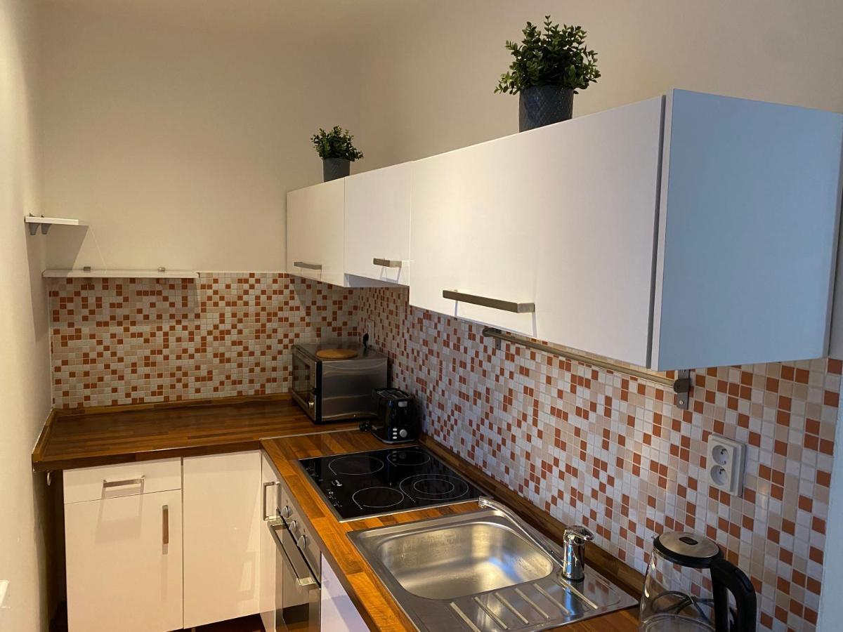 Satys Apartments Ostrava Bagian luar foto